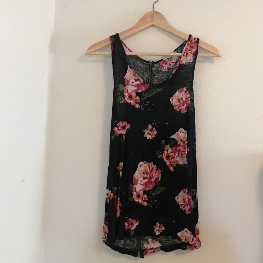 Floral Tank Tp
